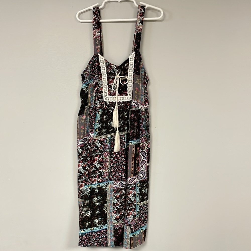 Women's No Boundaries cute floral summer dress, XS (1), rayon